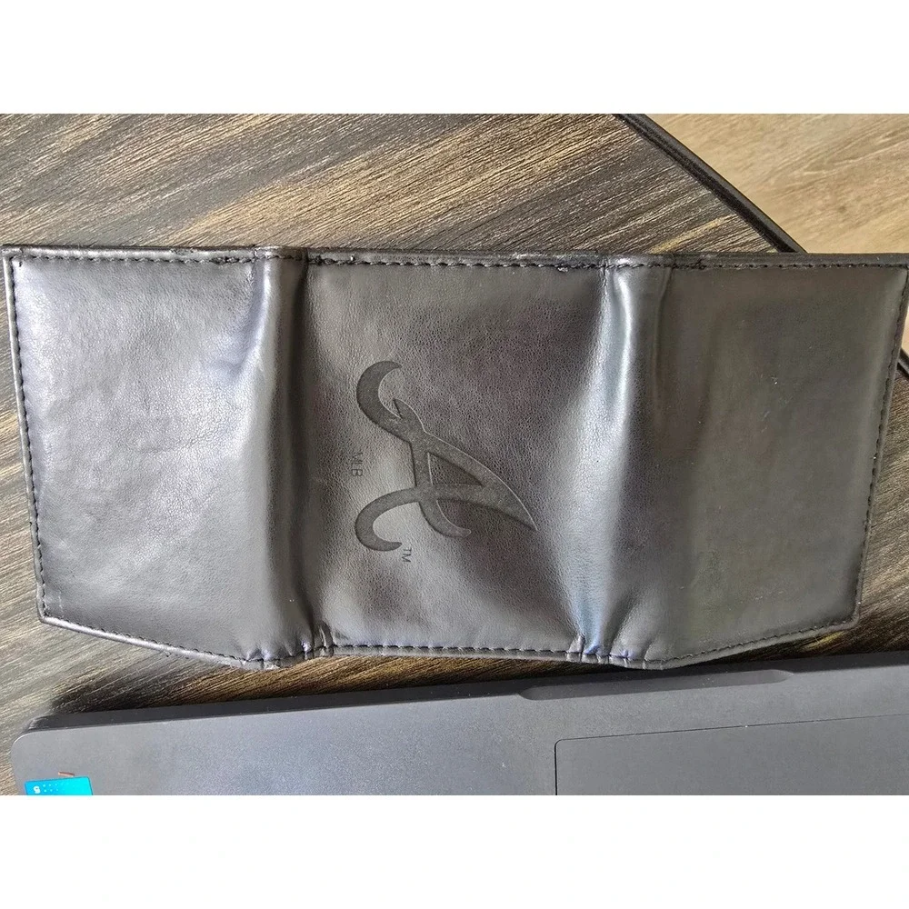 MLB Atlanta Braves Black Leather Tri Fold Wallet‎ Men's Baseball